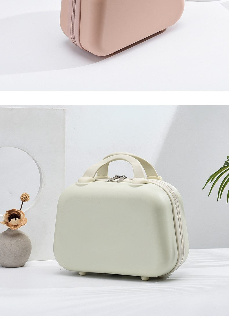 14-Inch Hard-Shell Makeup Storage Case