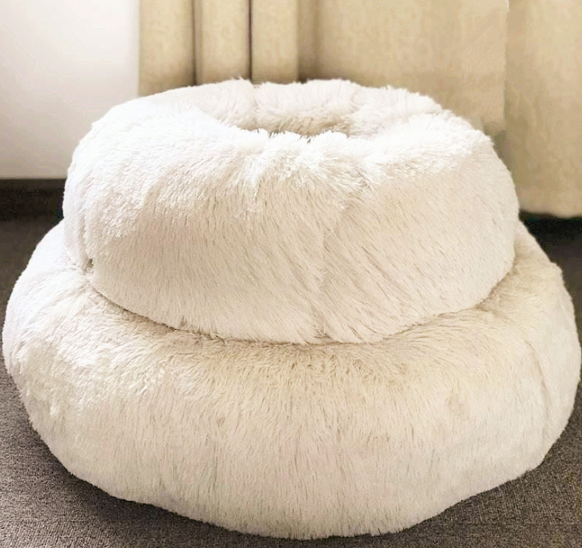 Round Plush Pet Bed